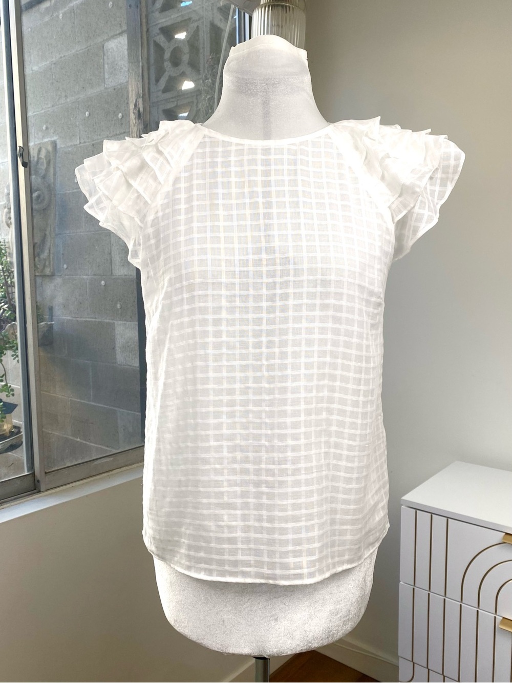 Nation LTD NWOT White Ruffle Sleeve Sheer Plaid Blouse, Size S - Picture 2 of 10